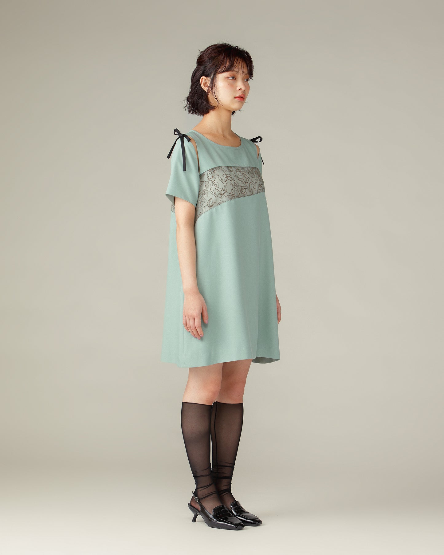 Flower Flocky Mini Dress / Green