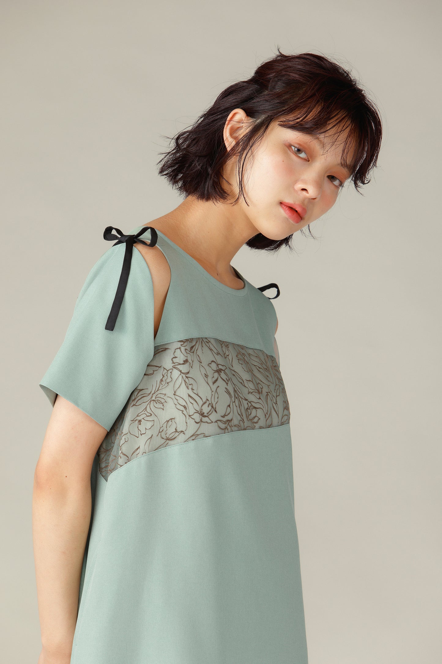 Flower Flocky Mini Dress / Green