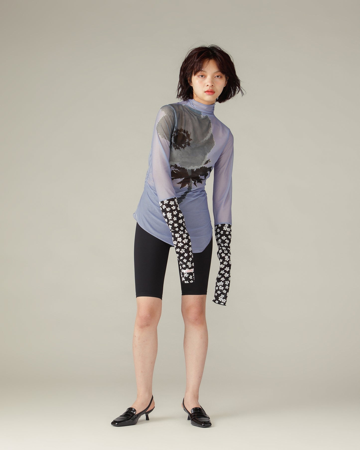 Switched Sleeves Sheer Tops / Blue