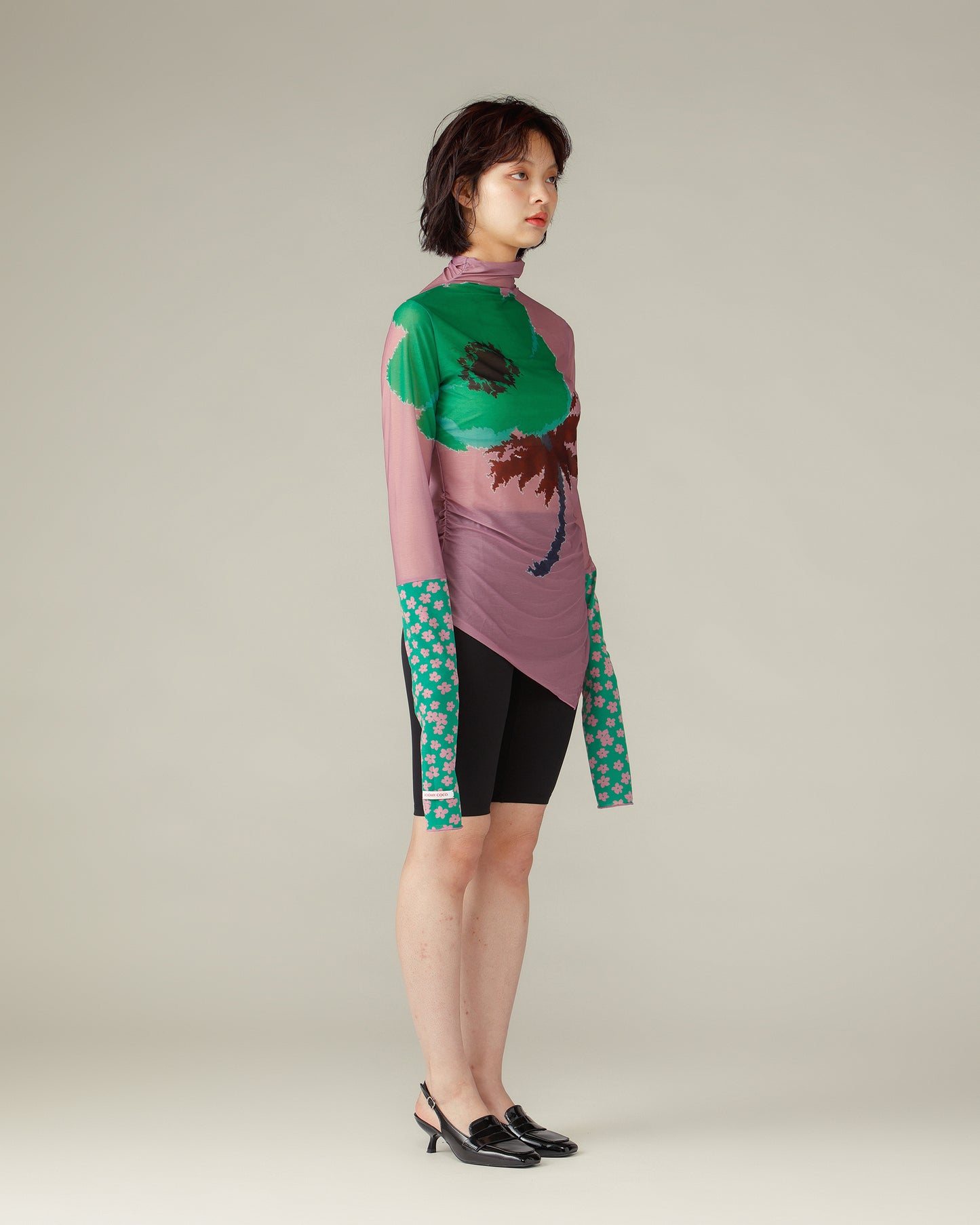 Switched Sleeves Sheer Tops / Pink