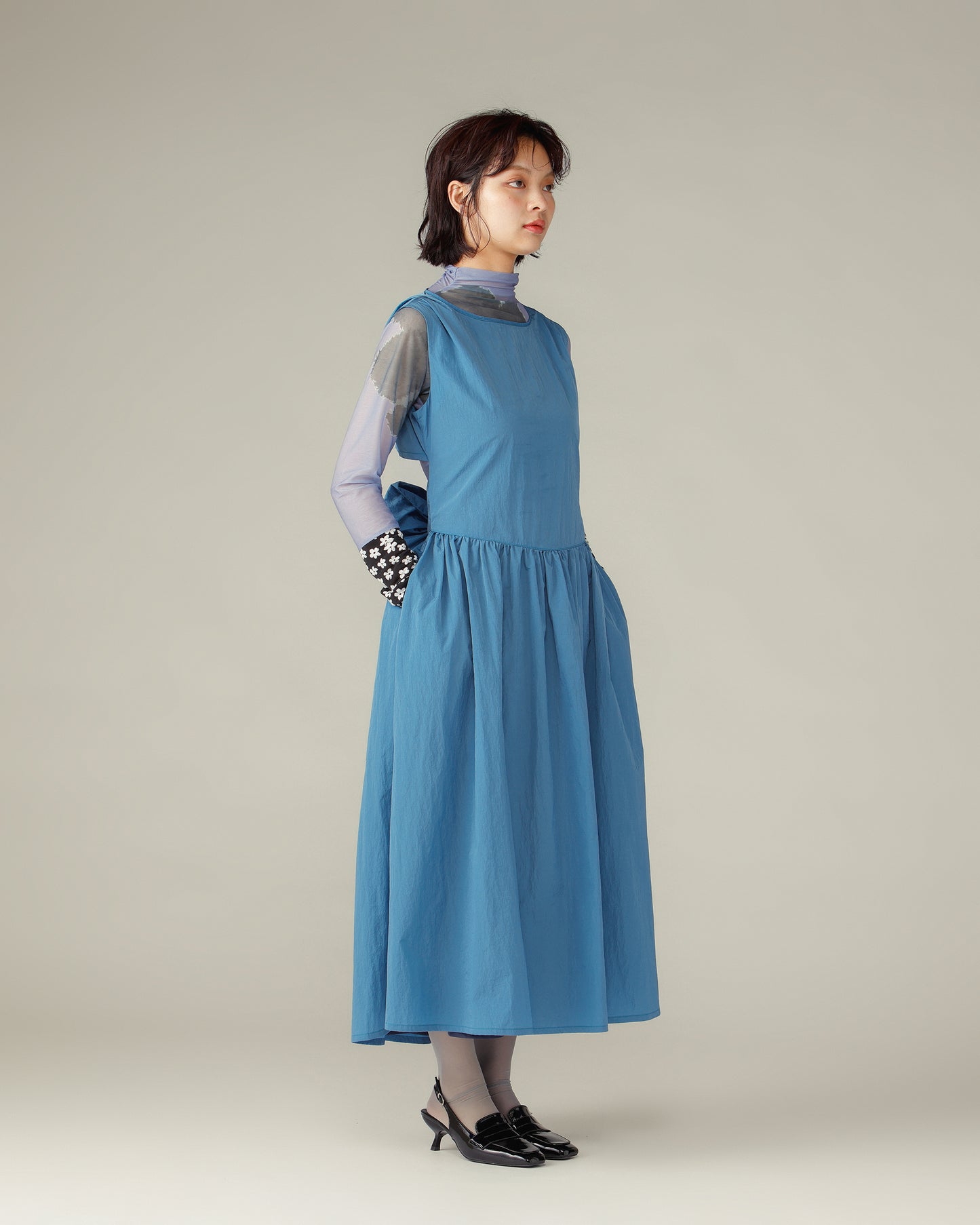 Waist Ribbon Gathered Dress / Blue